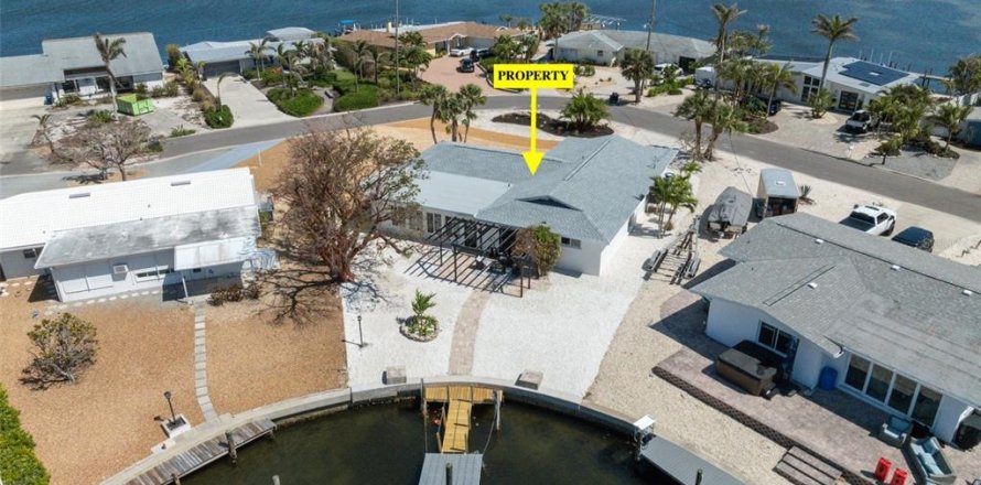 Villa ou maison à Bradenton, Floride 4 chambres, 205.13 m2 № 1632338