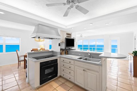 Copropriété à vendre à Fort Lauderdale, Floride: 3 chambres, 196.21 m2 № 2084399 - photo 12