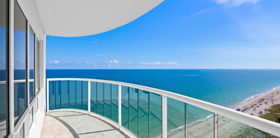 Condo à Fort Lauderdale, Floride, 3 chambres  № 2084399