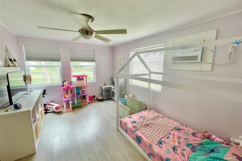 House in Dade City, Florida 3 bedrooms, 98.1 sq.m. № 2388356 - photo 24