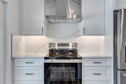 Casa en venta en Palmetto, Florida, 4 dormitorios, 257.99 m2 № 1760634 - foto 10