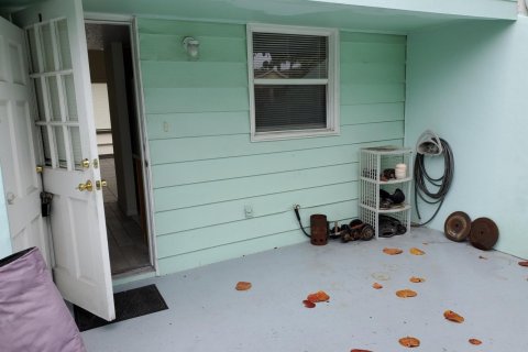 Propiedad comercial en alquiler en Hutchinson Island South, Florida, 1 dormitorio, 274.8 m2 № 1209091 - foto 1