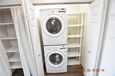 Снять в аренду кондоминиум в Клируотер, Флорида 1 комната, 82.4м2, № 1793946 - фото 8