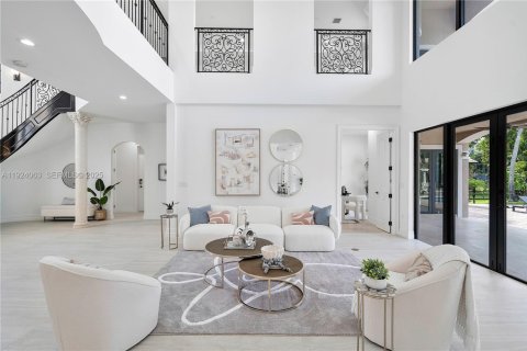 Casa en venta en Plantation, Florida, 6 dormitorios № 1982491 - foto 4