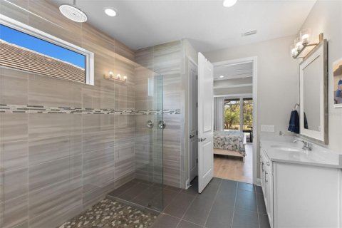 House in Venice, Florida 5 bedrooms, 304.72 sq.m. № 1762047 - photo 24