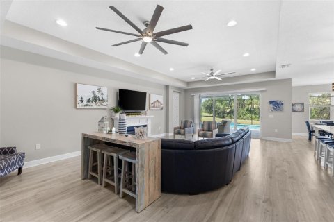 House in Venice, Florida 5 bedrooms, 304.72 sq.m. № 1762047 - photo 18