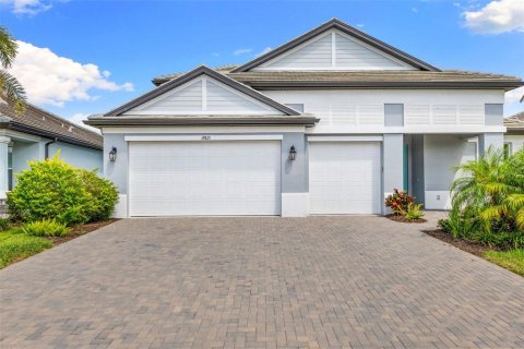 House in Venice, Florida 5 bedrooms, 304.72 sq.m. № 1762047 - photo 2