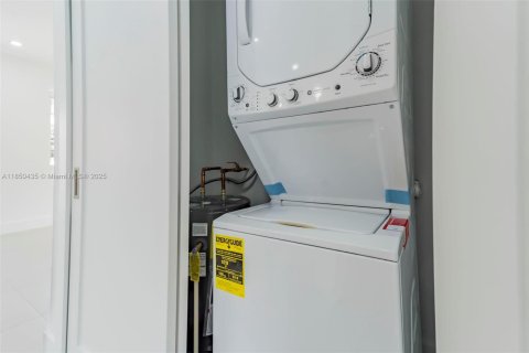 Appartement à louer à Miami, Floride: 2 chambres, 92.72 m2 № 1855157 - photo 20