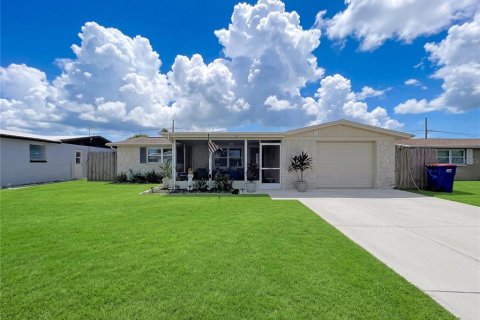 Casa en Holiday, Florida 2 dormitorios, 88.07 m2 № 2370989