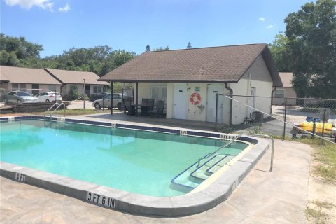 Villa ou maison à louer à Bradenton, Floride: 2 chambres, 72.46 m2 № 2349376 - photo 18