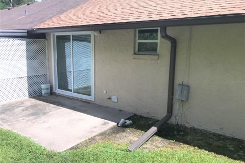 Villa ou maison à louer à Bradenton, Floride: 2 chambres, 72.46 m2 № 2349376 - photo 17
