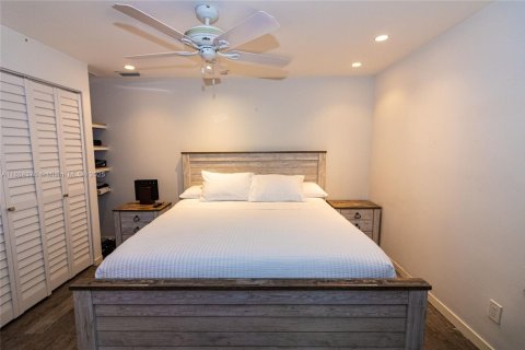Villa ou maison à vendre à Fort Lauderdale, Floride: 4 chambres, 153.2 m2 № 1941971 - photo 13