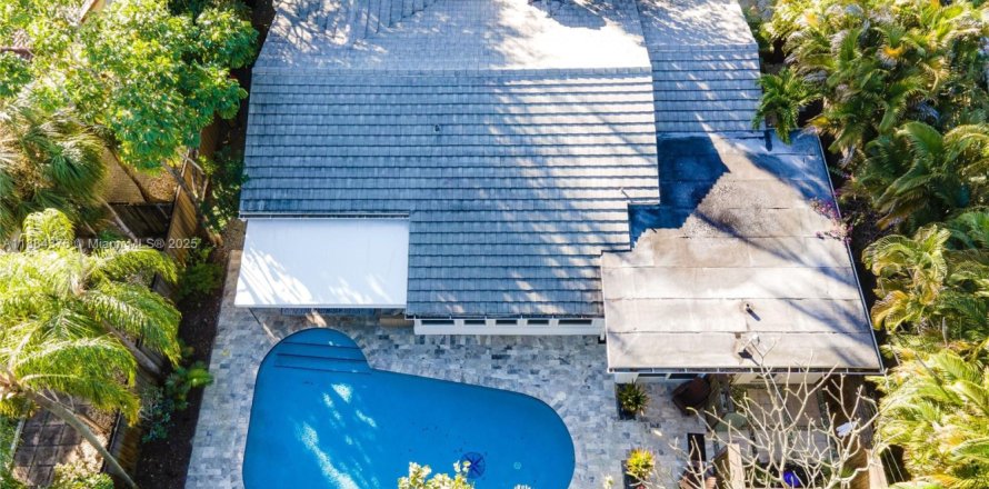 Villa ou maison à Fort Lauderdale, Floride 4 chambres, 153.2 m2 № 1941971