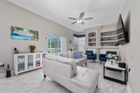 Casa en alquiler en Kissimmee, Florida, 4 dormitorios, 180.97 m2 № 1916834 - foto 8