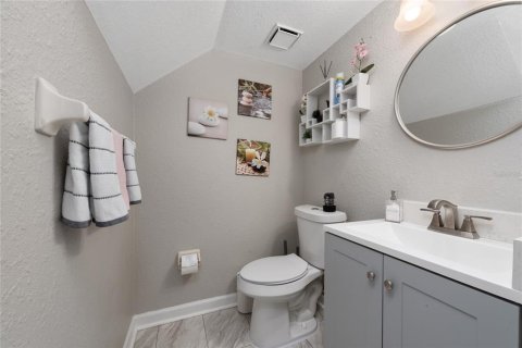 Casa en alquiler en Kissimmee, Florida, 4 dormitorios, 180.97 m2 № 1916834 - foto 13