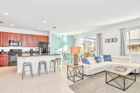 Купить виллу или дом в Киссимми, Флорида 4 комнаты, 301.75м2, № 2109688 - фото 4