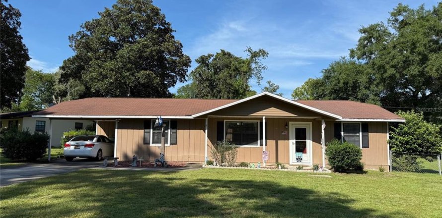House in Ocala, Florida 2 bedrooms, 112.5 sq.m. № 1843551