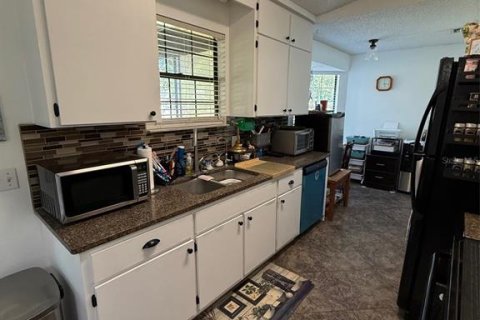 House in Ocala, Florida 2 bedrooms, 112.5 sq.m. № 1843551 - photo 8