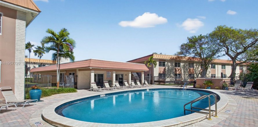 Condo à Wilton Manors, Floride, 1 chambre  № 2244112