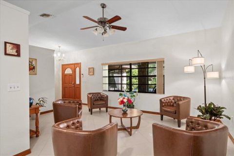 Casa en venta en Frostproof, Florida, 4 dormitorios, 226.5 m2 № 2216113 - foto 5