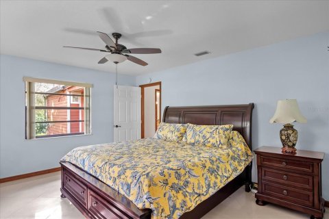 Casa en venta en Frostproof, Florida, 4 dormitorios, 226.5 m2 № 2216113 - foto 26