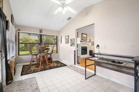 House in Lakeland, Florida 3 bedrooms, 189.52 sq.m. № 1343827 - photo 13