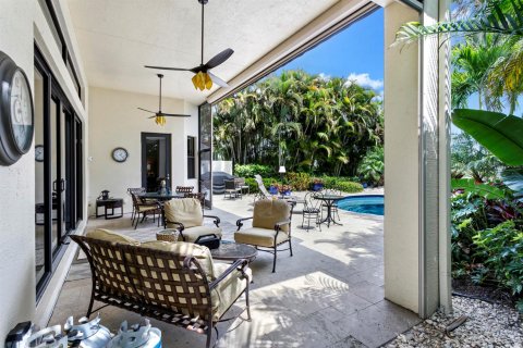 House in West Palm Beach, Florida 3 bedrooms, 230.96 sq.m. № 2158319 - photo 28