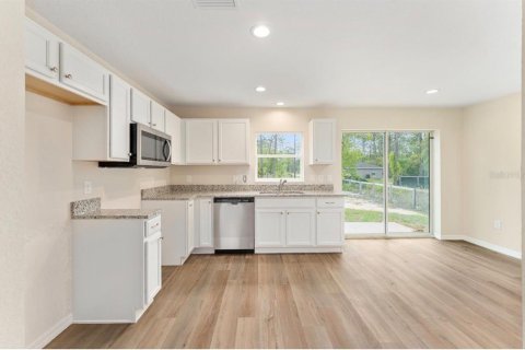 House in Dunnellon, Florida 3 bedrooms, 102.1 sq.m. № 2214187 - photo 4