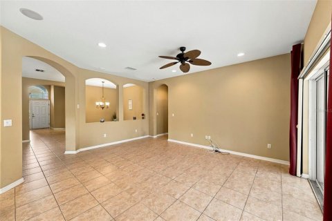 Villa ou maison à vendre à New Port Richey, Floride: 4 chambres, 191.01 m2 № 2401103 - photo 21