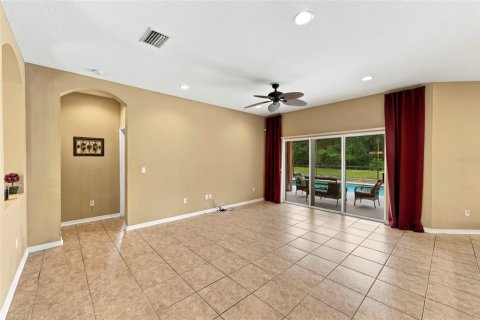 Villa ou maison à vendre à New Port Richey, Floride: 4 chambres, 191.01 m2 № 2401103 - photo 20