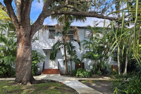 Снять в аренду кондоминиум в Майами, Флорида 2 спальни, 74.32м2, № 2036326 - фото 18