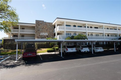 Condominio en venta en Saint Petersburg, Florida, 2 dormitorios, 95.22 m2 № 1590164 - foto 1