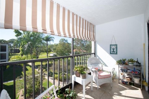 Condominio en venta en Saint Petersburg, Florida, 2 dormitorios, 95.22 m2 № 1590164 - foto 11