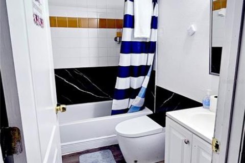 Appartement à louer à Tampa, Floride: 4 chambres, 111.11 m2 № 2093630 - photo 3