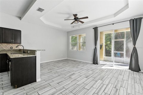 Casa en venta en Lutz, Florida, 3 dormitorios, 196.12 m2 № 1873233 - foto 7