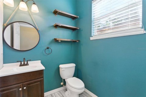 Casa en venta en Lutz, Florida, 3 dormitorios, 196.12 m2 № 1873233 - foto 8