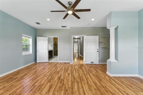 Casa en venta en Lutz, Florida, 3 dormitorios, 196.12 m2 № 1873233 - foto 11