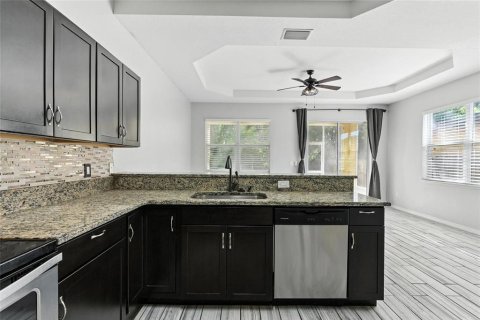 Casa en venta en Lutz, Florida, 3 dormitorios, 196.12 m2 № 1873233 - foto 6