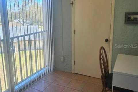 Copropriété à vendre à Palm Harbor, Floride: 2 chambres, 91.04 m2 № 2105989 - photo 5