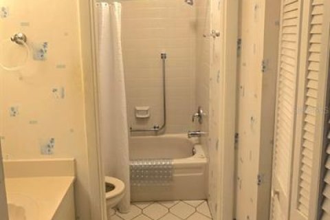 Copropriété à vendre à Palm Harbor, Floride: 2 chambres, 91.04 m2 № 2105989 - photo 12