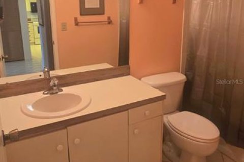 Copropriété à vendre à Palm Harbor, Floride: 2 chambres, 91.04 m2 № 2105989 - photo 17
