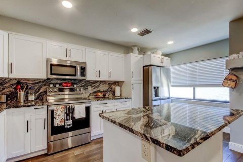Copropriété à vendre à Clearwater, Floride: 2 chambres, 113.9 m2 № 2152086 - photo 6