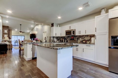 Copropriété à vendre à Clearwater, Floride: 2 chambres, 113.9 m2 № 2152086 - photo 3
