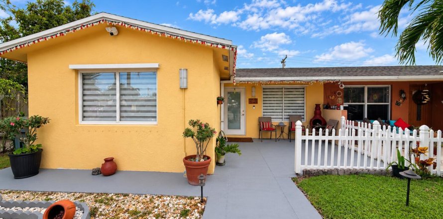 Touwnhouse à Boca Raton, Floride 3 chambres, 102.75 m2 № 2439184