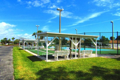 Condo in Fort Pierce, Florida, 1 bedroom  № 1058861 - photo 1