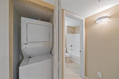 Купить кондоминиум в Сарасота, Флорида 3 комнаты, 53.51м2, № 1902516 - фото 16
