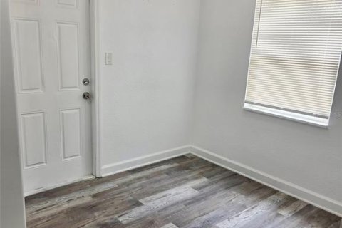 Duplex in Titusville, Florida 4 bedrooms, 151.62 sq.m. № 1681131 - photo 6