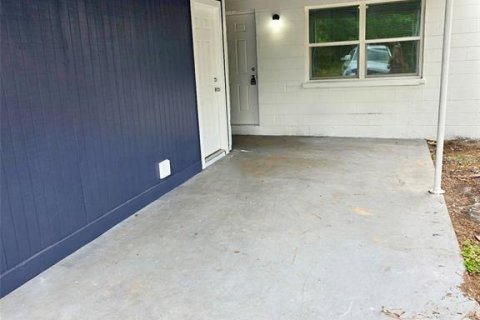 Duplex in Titusville, Florida 4 bedrooms, 151.62 sq.m. № 1681131 - photo 19