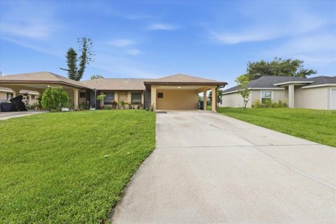 Apartamento en Englewood, Florida 2 dormitorios, 114.36 m2 № 2287809