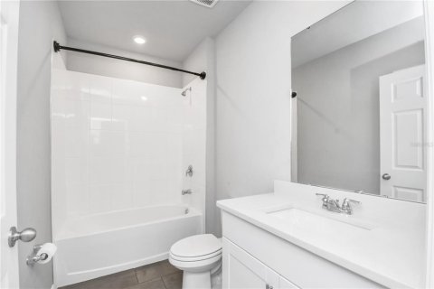 Купить виллу или дом в Клермон, Флорида 12 комнат, 183.76м2, № 2408713 - фото 14